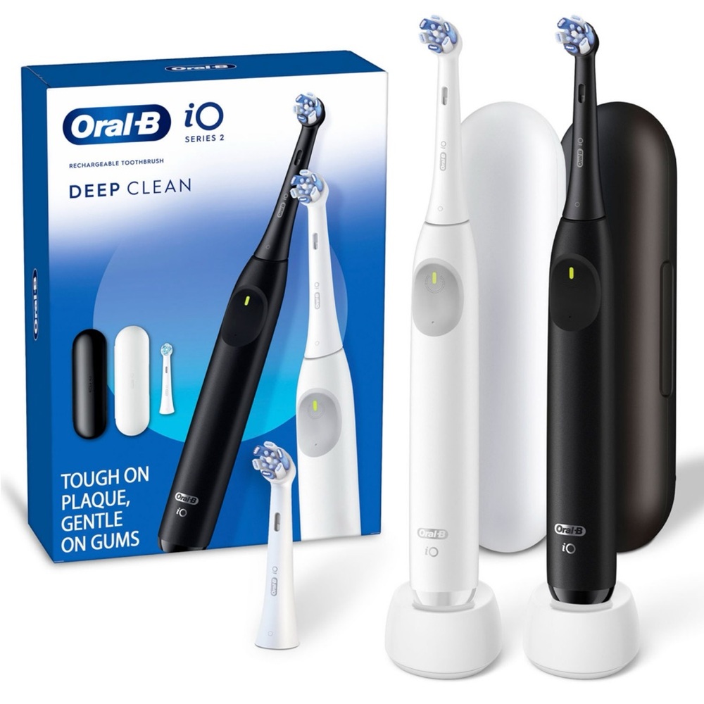 Oral-B iO Series 2 Electric
Toothbrush, White & Night Black, 2pk., 3 Brush Heads